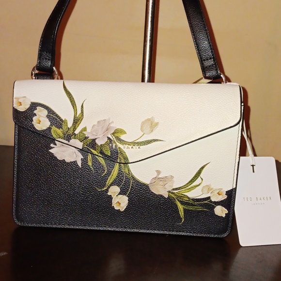 TED BAKER LONDON NWT NAVY FLORAL LEATHER CROSSBODY - Picture 2 of 11